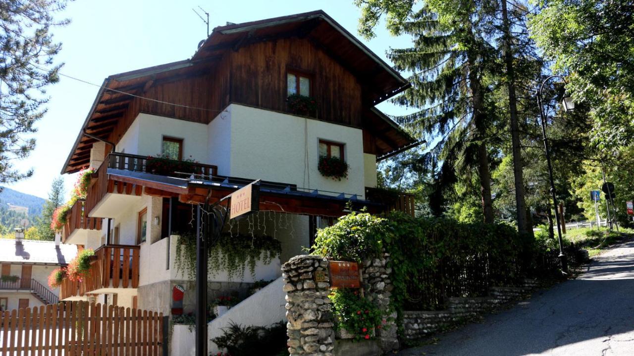 Hotel La Nigritella バルドネッキア エクステリア 写真