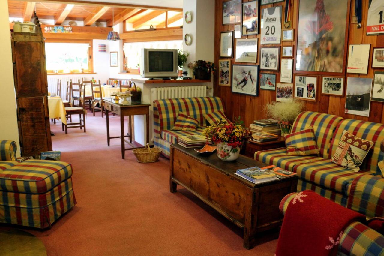 Hotel La Nigritella バルドネッキア エクステリア 写真