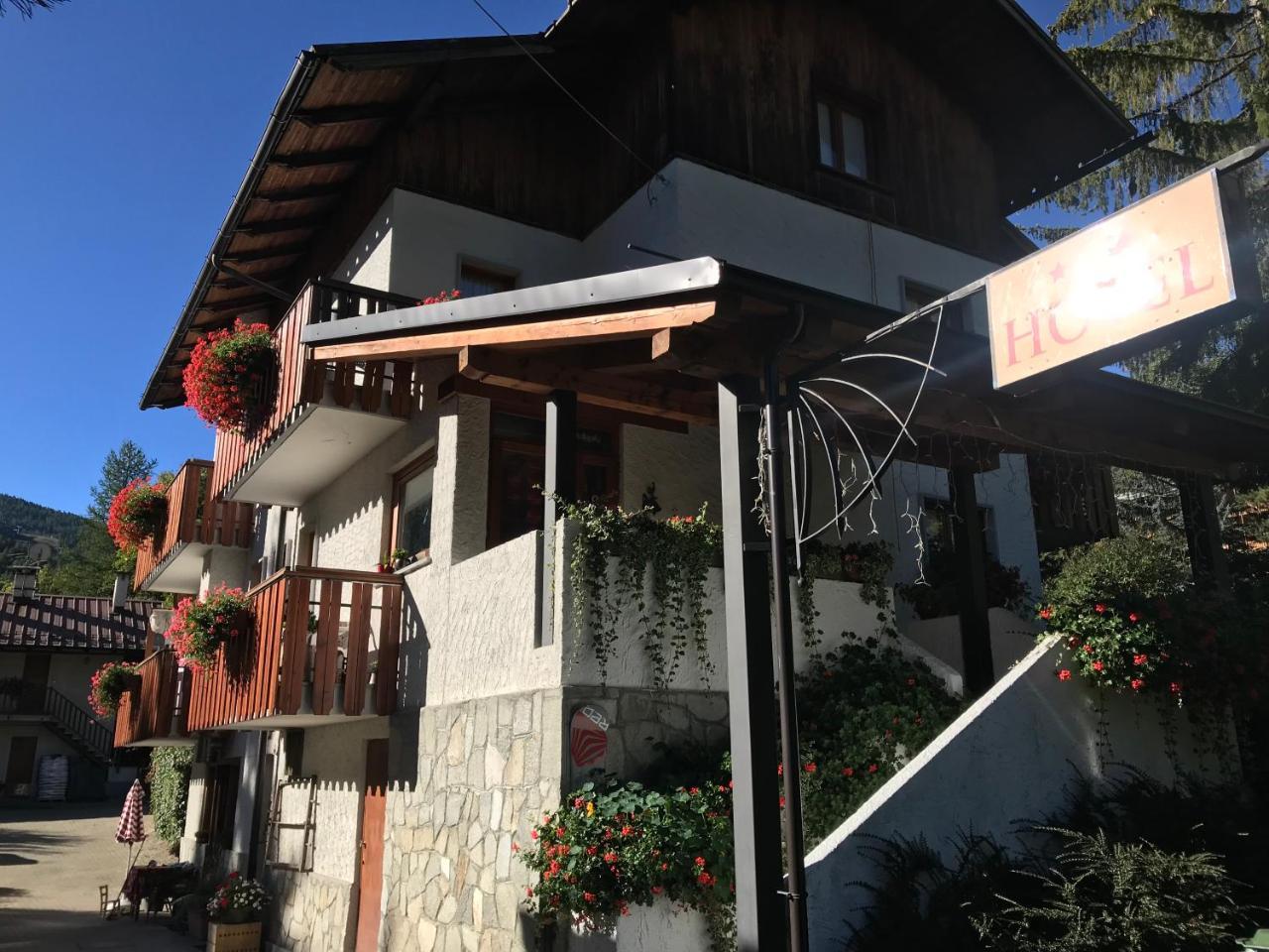 Hotel La Nigritella バルドネッキア エクステリア 写真